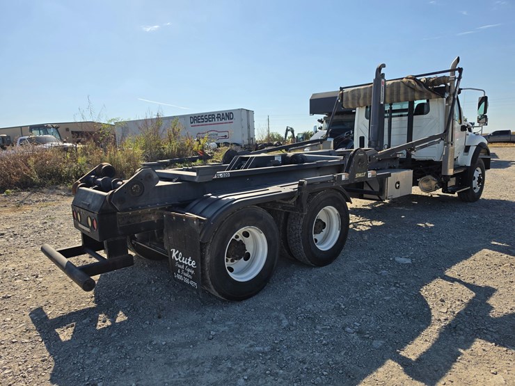 #25286-•-2021-international-hv607-truck-image-19