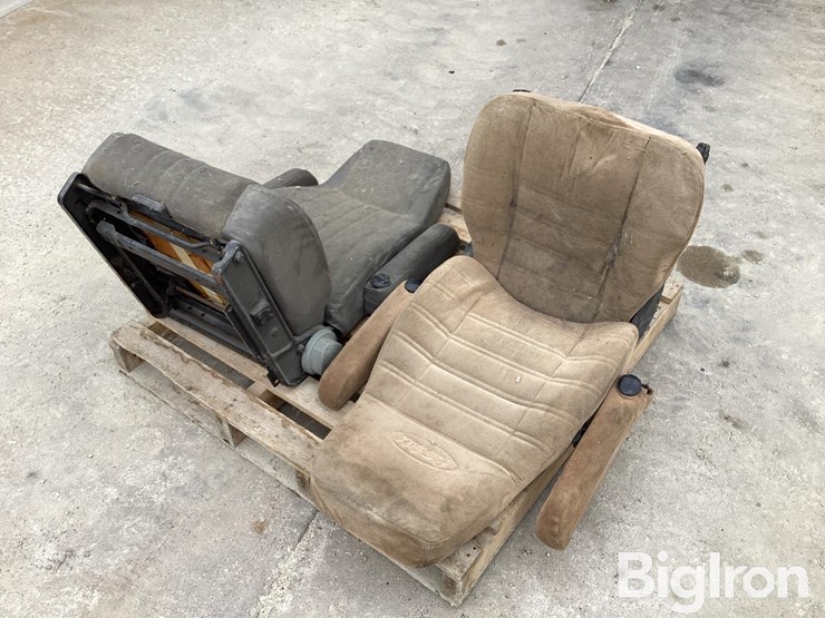 kenworth-box-seat-passenger-side-image-5