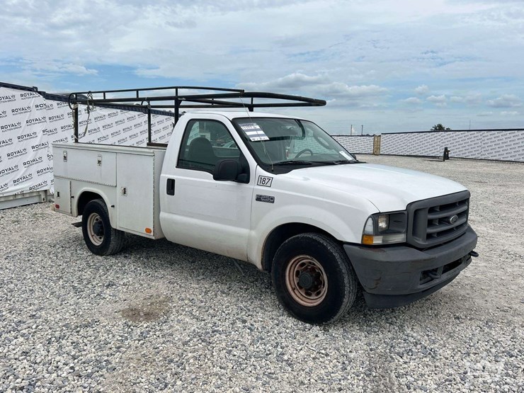 2004-ford-f250-image-2