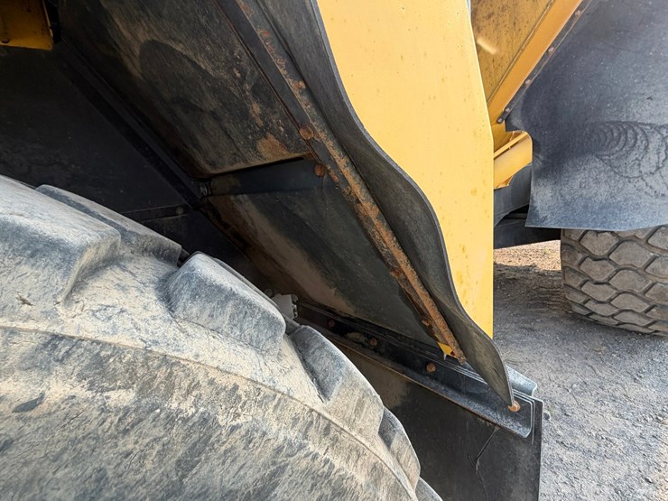 2018-komatsu-hm400-5-image-73