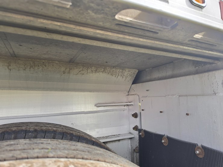 2023-fontaine-flat-bed-trailer-image-50