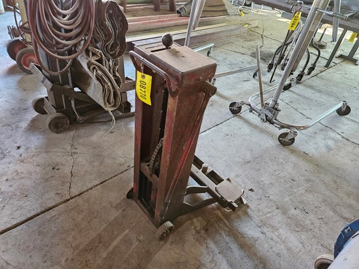 #8770-•-manual-crank-shop-jack-image-4
