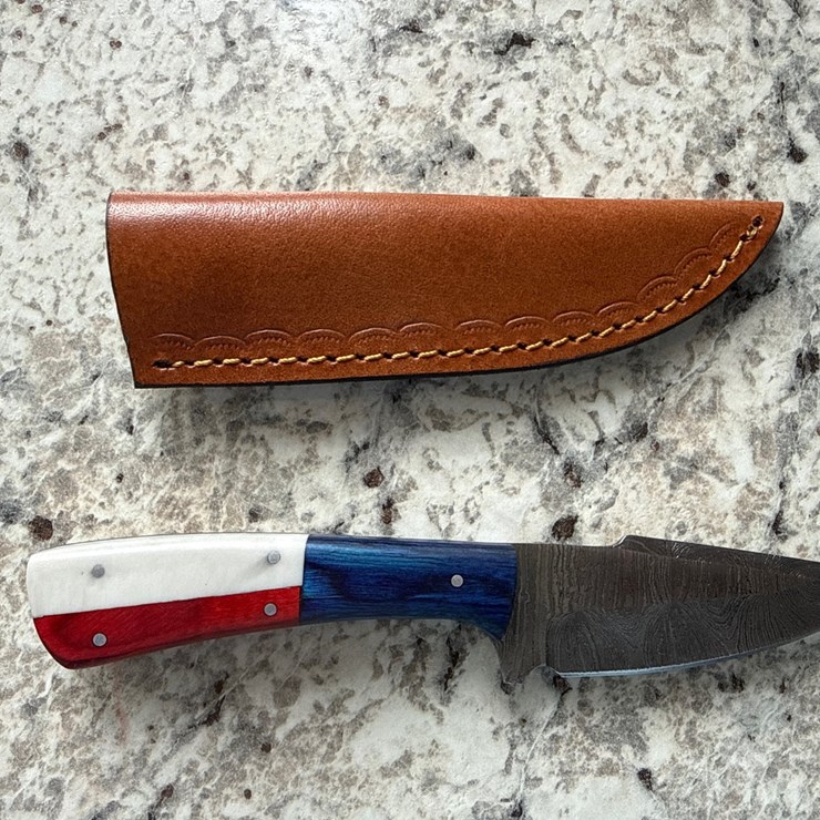 #1513 • Custom Damascus Blade Knife