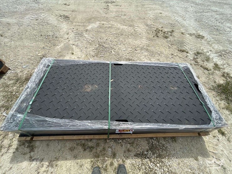 2026-sdlanch-heavy-duty-ground-protection-mats-image-1