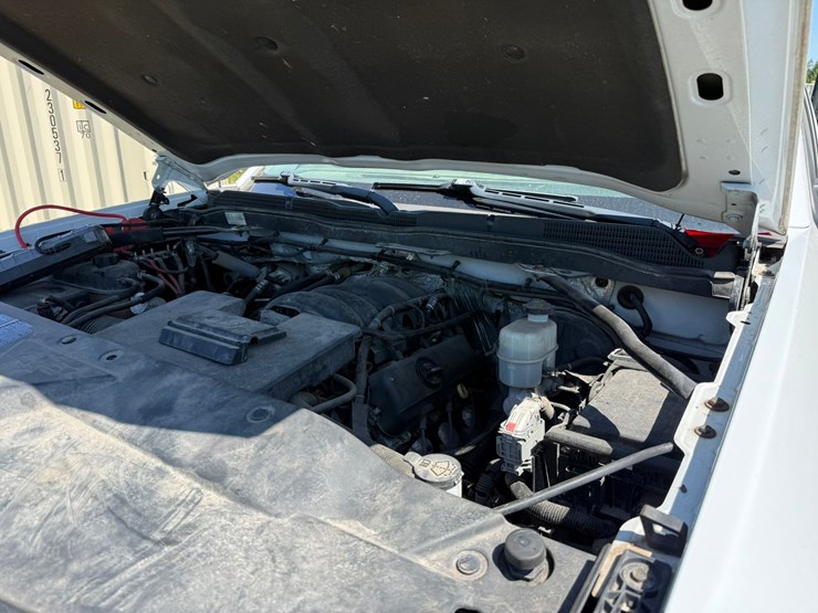 2014-chevrolet-1500-image-9