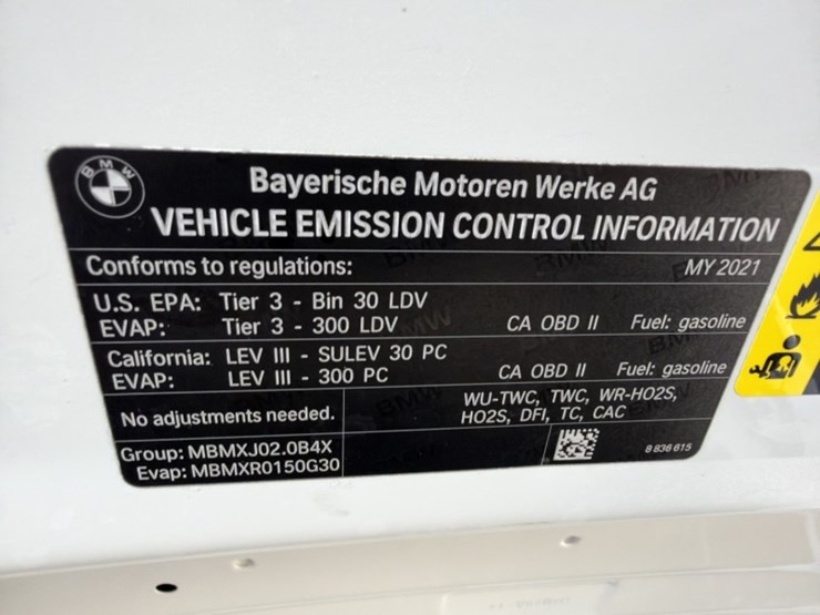 2021-bmw-330i-sdn-image-18