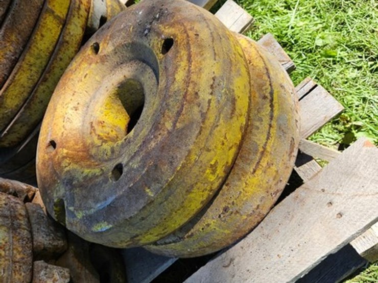 #8746-•-john-deere-combine-weights-image-5