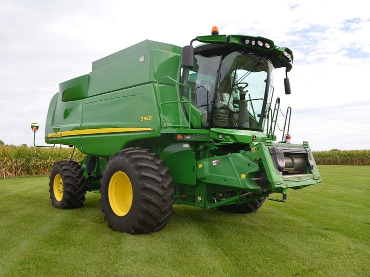 2012-john-deere-s550-image-3