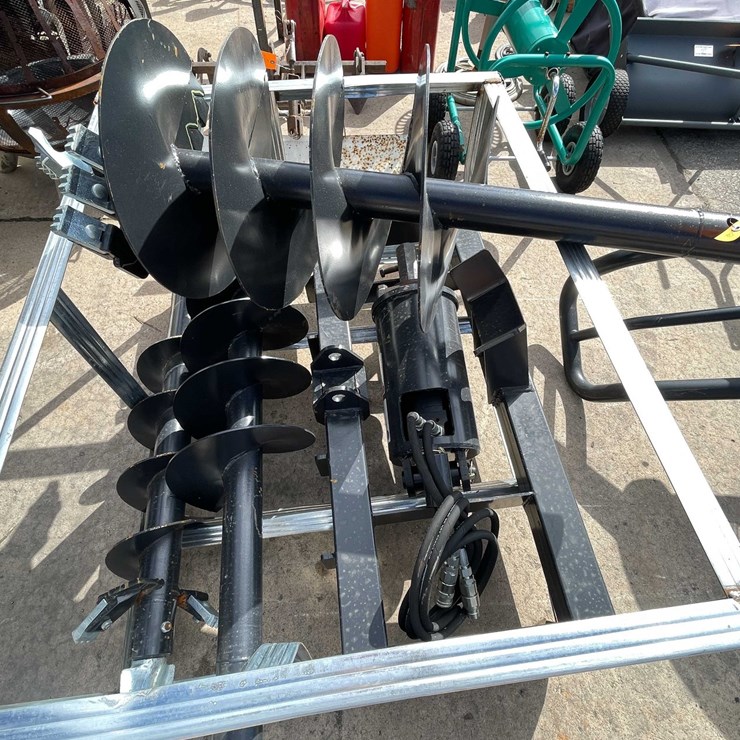 #4001 • JCT Skid Steer Hydraulic Auger Drive and Bits