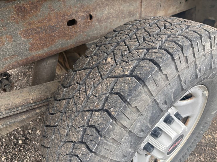2006-gmc-2500-image-76