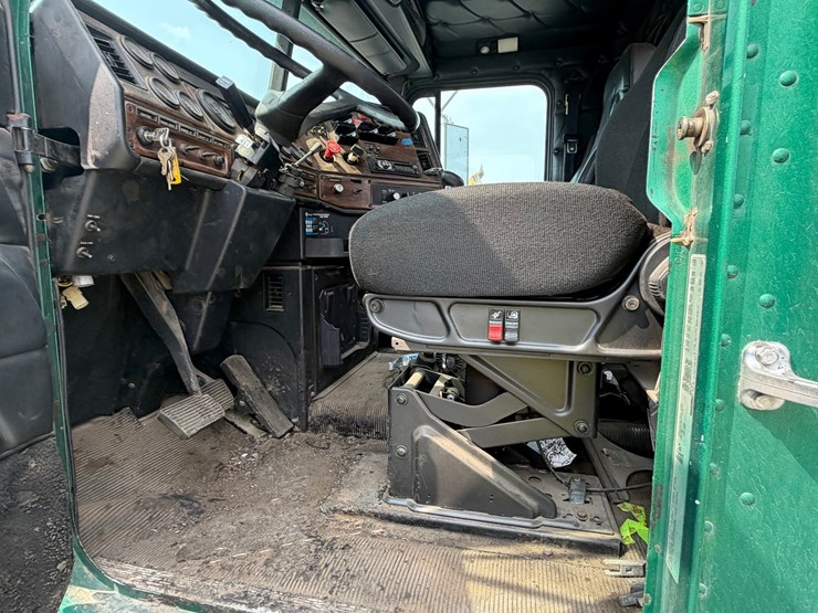 1996-cummins-m11-image-83