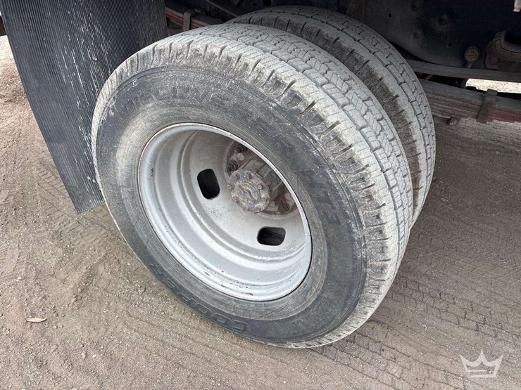 2016-ford-f350-image-29