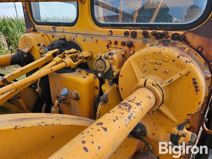 1971-caterpillar-120-image-11