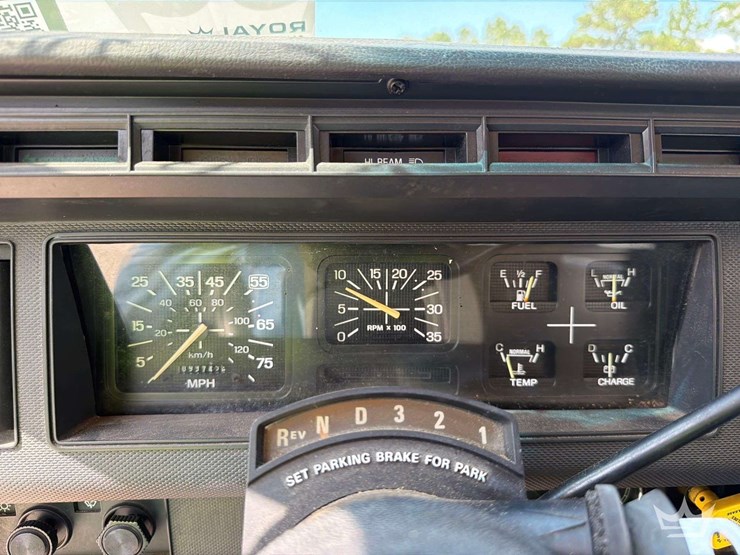 1997-ford-f800-image-5