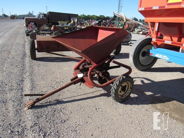 lely-broadcast-seeder-image-1