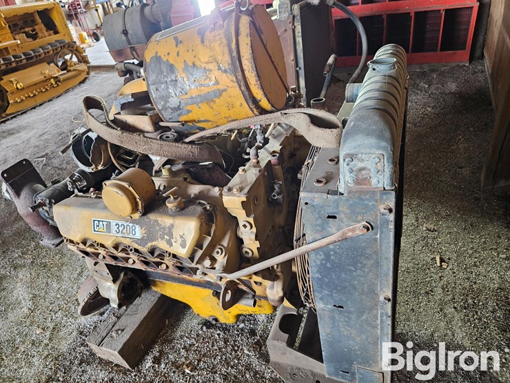 caterpillar-3208-image-3