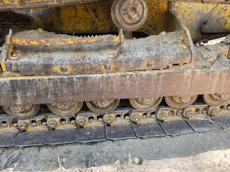 deere-555g-image-55