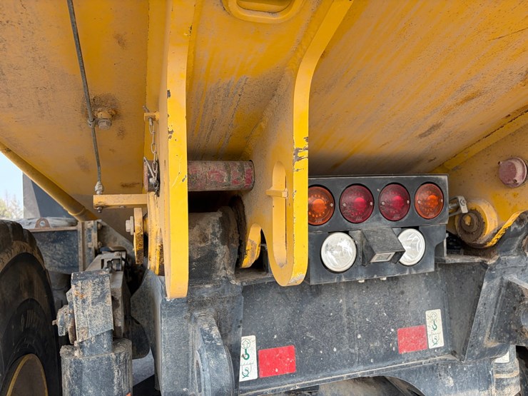 2018-komatsu-hm400-5-image-51