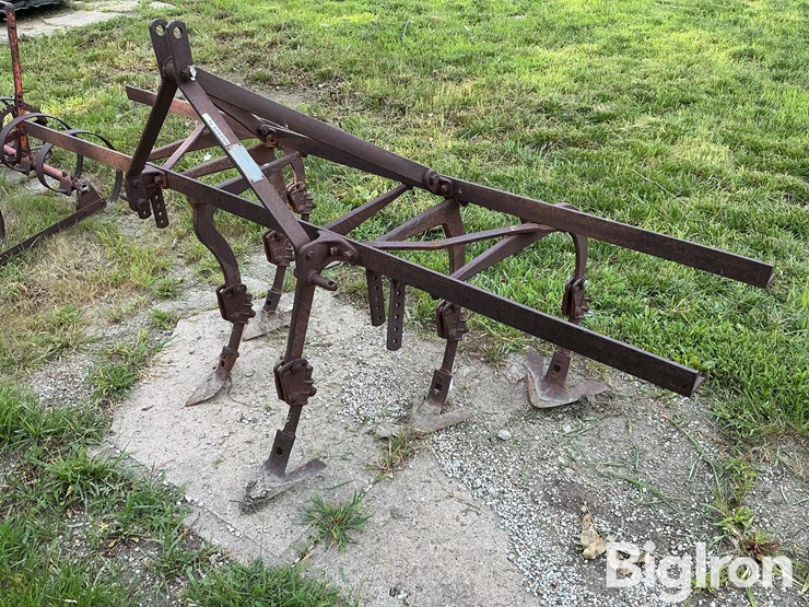 ferguson-nk0-21-cultivator-image-1