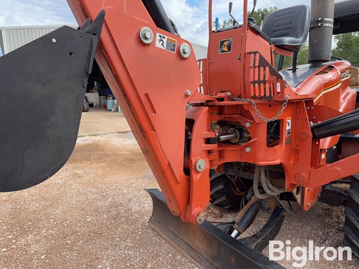 2006-ditch-witch-rt95-image-13