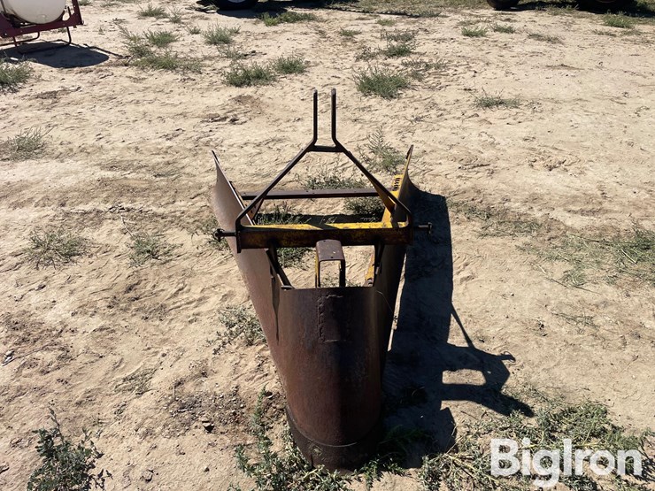 3-pt-v-ditcher-image-2