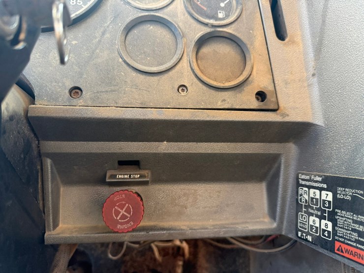 1994-mack-ch613-image-70