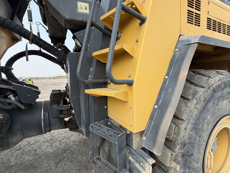 2018-komatsu-hm400-5-image-22