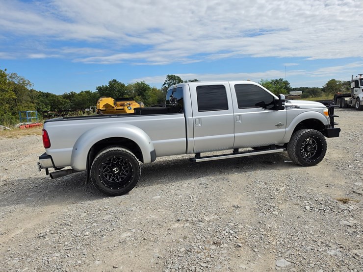 2015-ford-f350-image-18