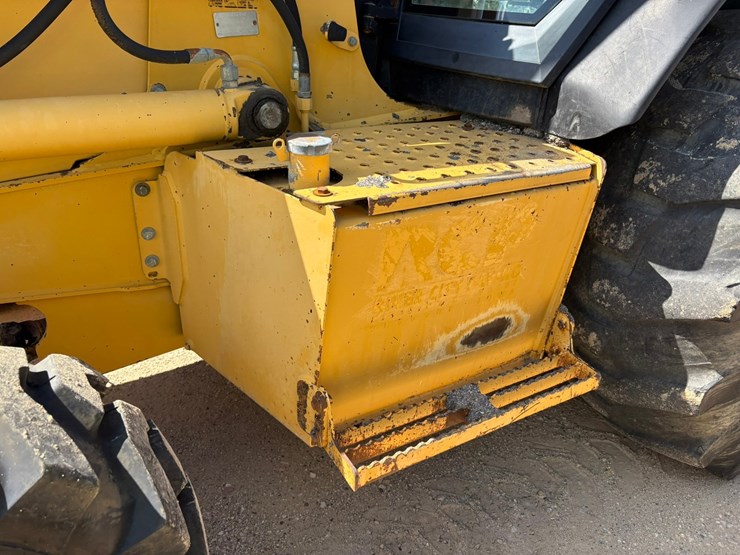 deere-310se-image-11