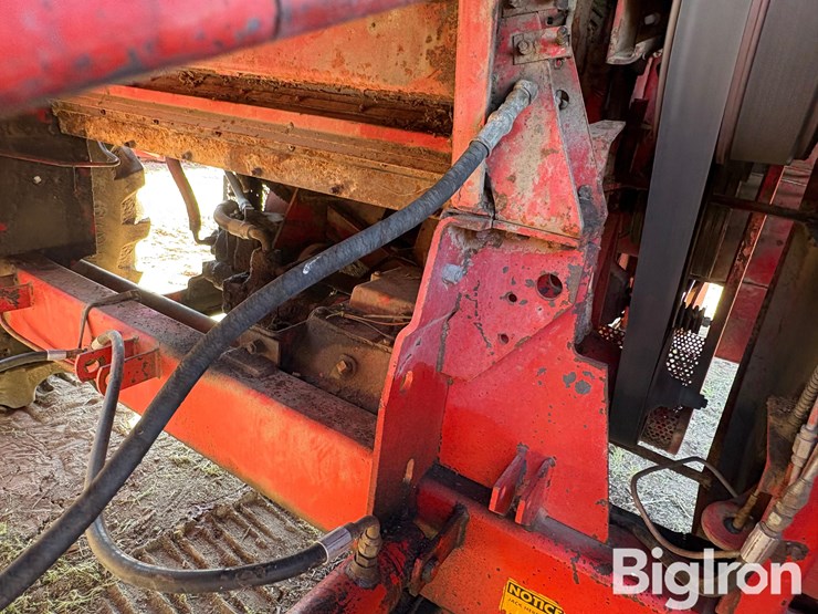 1979-massey-ferguson-750-image-9