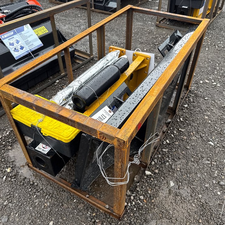 #6030 • AGROTK 680 SKID STEER HYD BREAKER