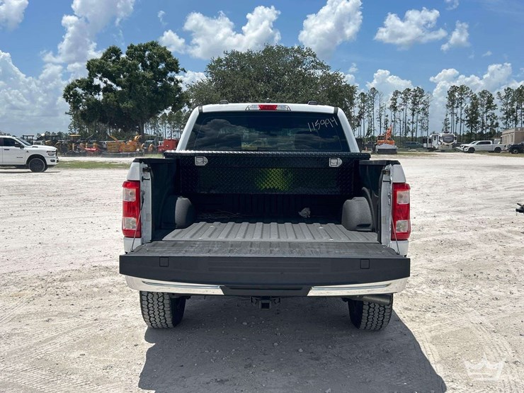 2022-ford-f150-image-11