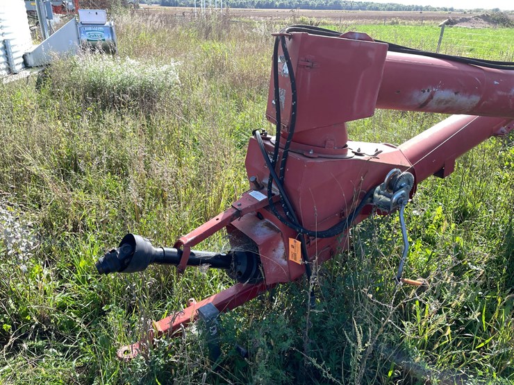 buhler-farm-king-1060-image-12