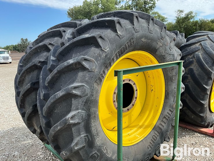 john-deere-r4044-image-9