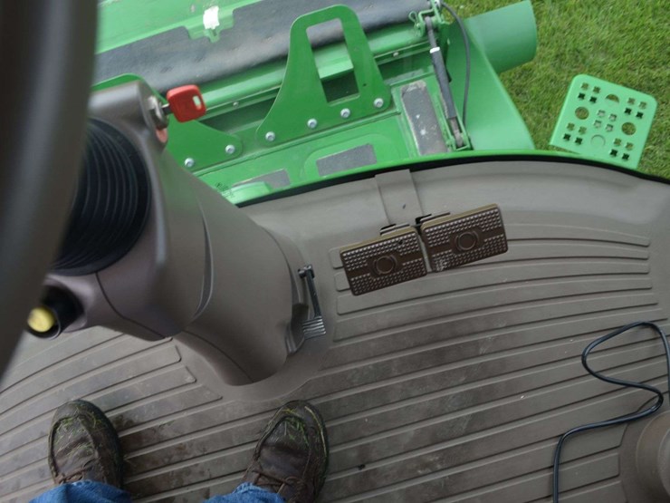 2012-john-deere-s550-image-84