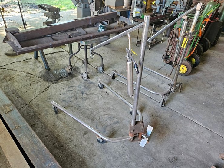 #8783-•-hoyer-lifty-shop-lift-image-2