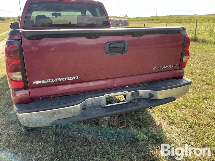 2004-chevrolet-silverado-1500-image-20