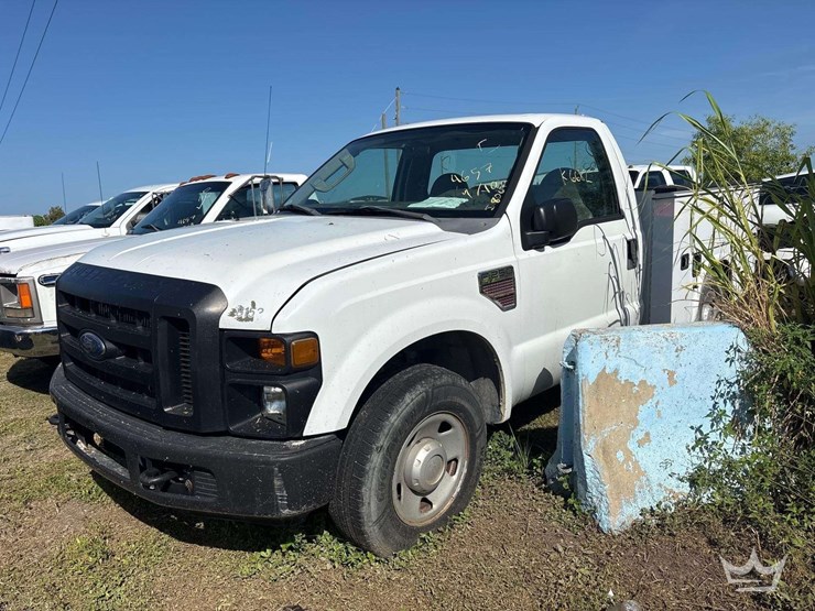 2008-ford-f250-image-1