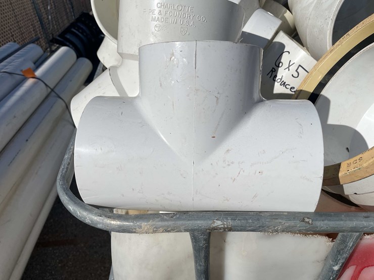 #4021-•-ibc-of-plastic-pipe-fittings-(09)-image-10