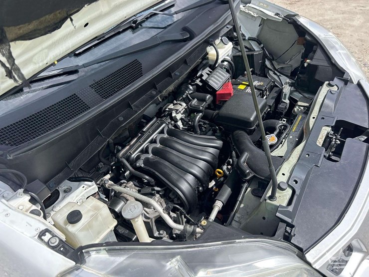 2014-nissan-nv200-image-9