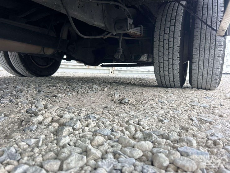 2017-ford-e450-image-26