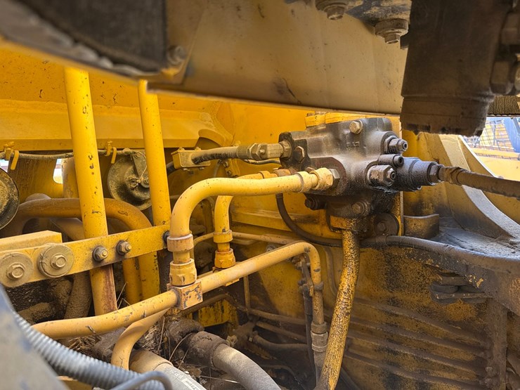 2000-komatsu-wa450-3-image-23
