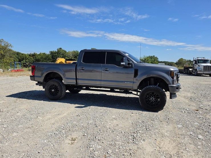 2022-ford-f250-image-19