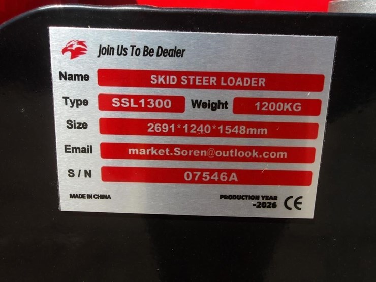 2026-sdlanch-ssl1300-skid-steer-loader-image-17