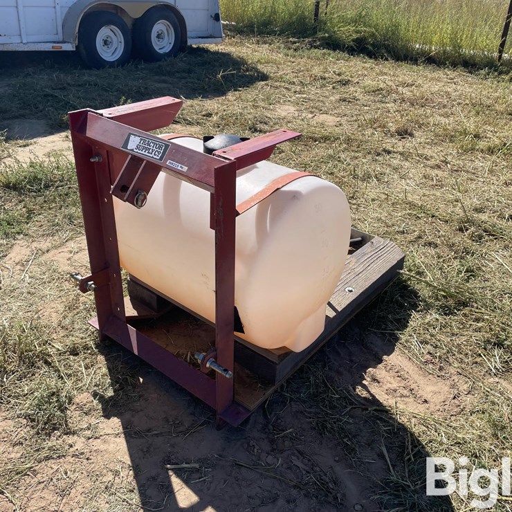 3-Pt Sprayer Tank