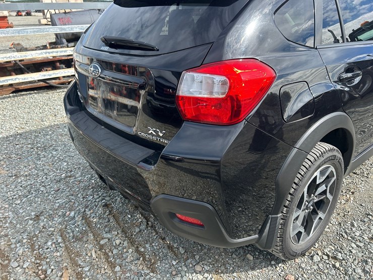 2013-subaru-crosstrek-image-15