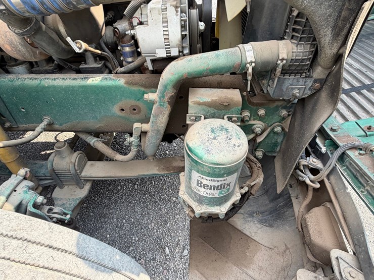 1996-cummins-m11-image-76