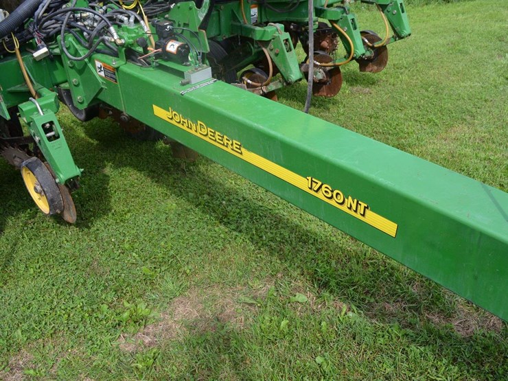 john-deere-1760nt-image-13