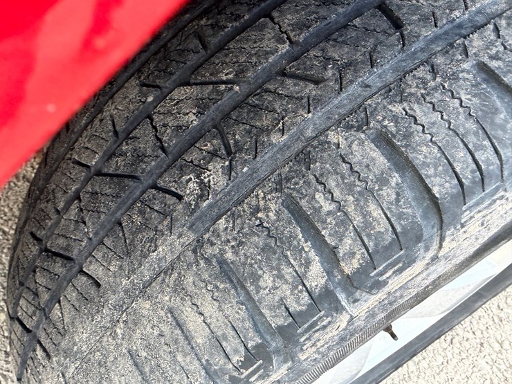 2012-dodge-1500-image-50