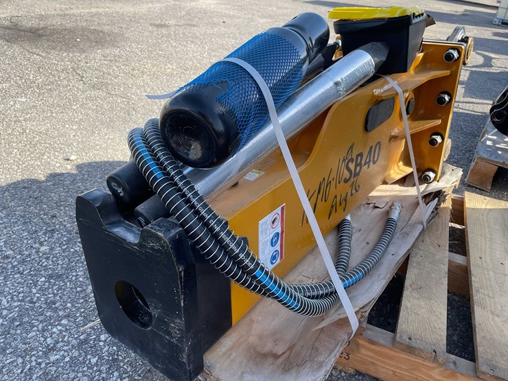 caterpillar-308-image-6